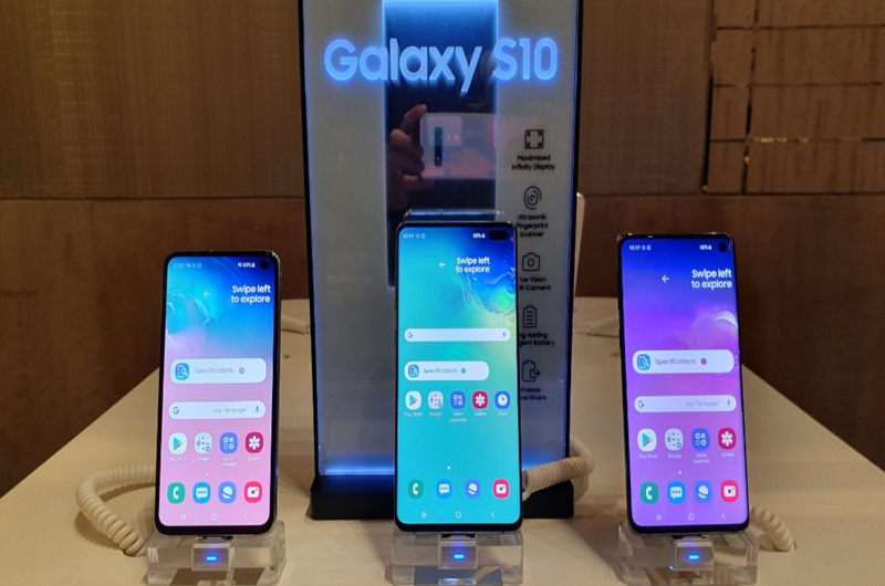 Samsung Galaxy Smartphone S10 SERIES vs Other Smartphones